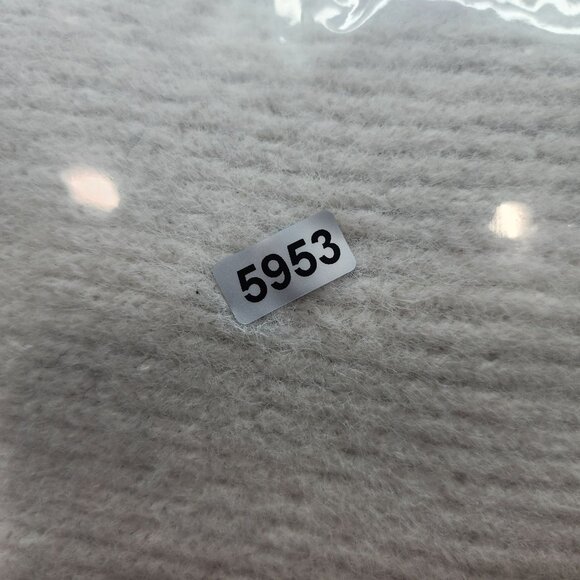 Womens White Forever 21 Knit Sweater V Neck Long Sleeve Size S - Picture 10 of 10